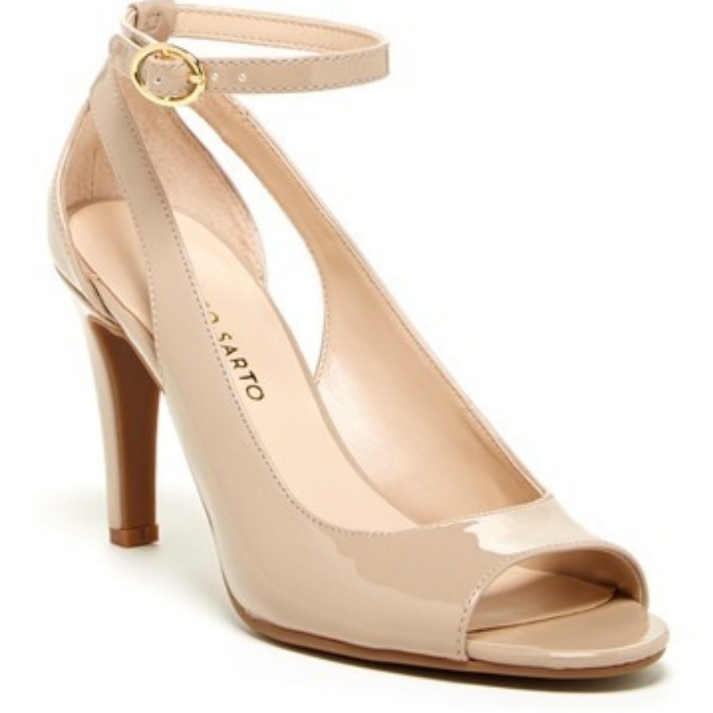 Franco Sarto Emmy Peep Toe Pump ( NWOB)